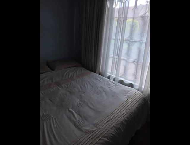3 BEDROOM HOUSE FOR SALE IN MAHUBE VALLEY